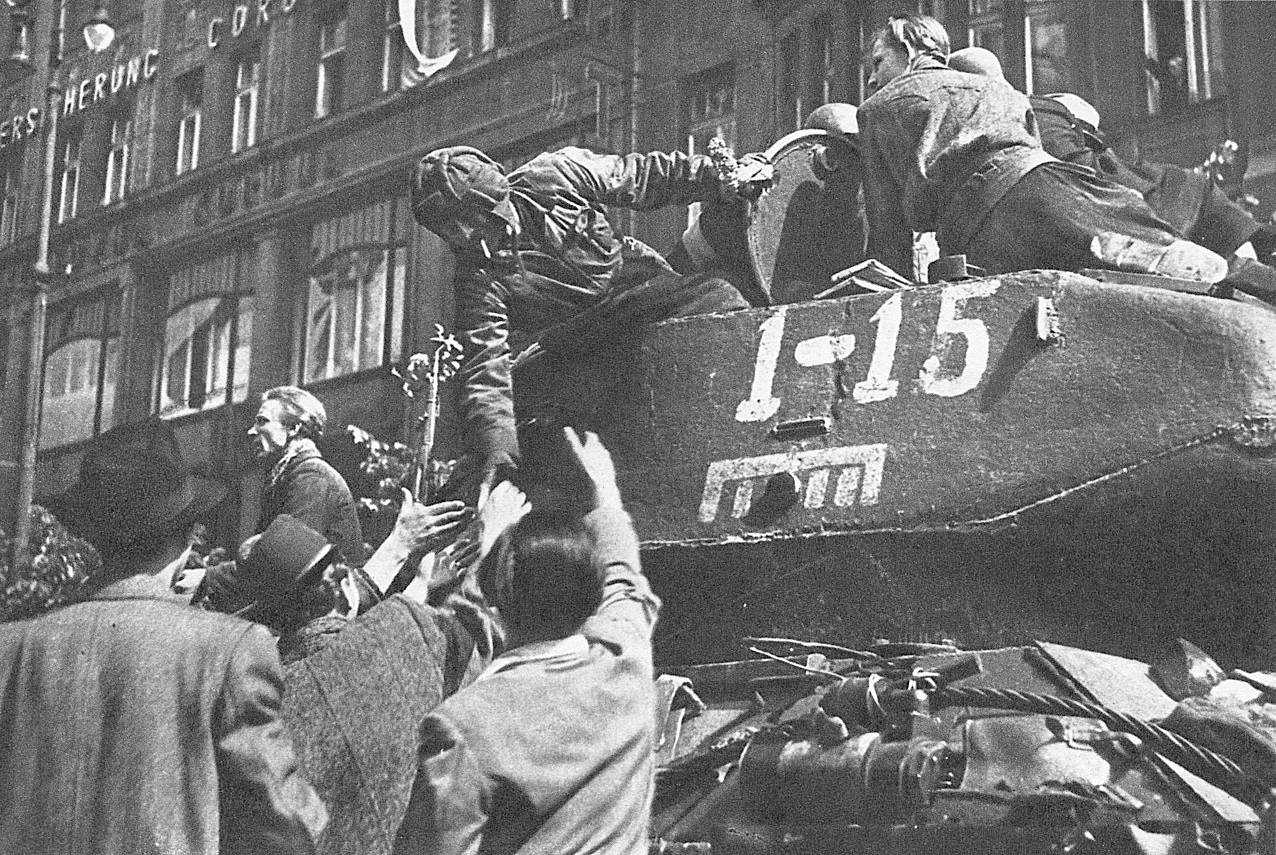 Т 34 Прага 1945